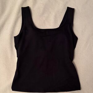 HALARA Black Scoop Neck Tank